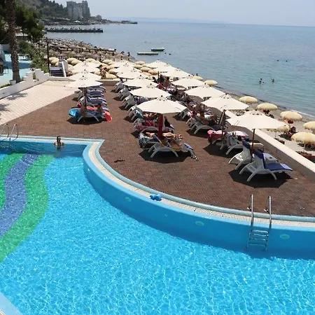 Hotel Costa Del Sol 4*
