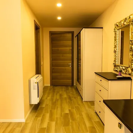 Costa Del Sol Szálloda Durrës